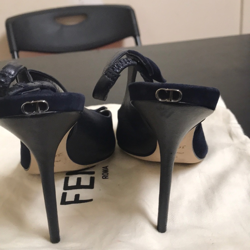 Christian Dior shoes ! - Picture 3 of 6